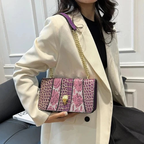 Bolsa de Ombro Elegante com Detalhes de Cabeça de Águia e Padrão de Cobra, Design de Emenda, Cadeia de Embreagem de Moda, Elegância Simples da Bolsa Transversal Pendular, Lançamento 2024