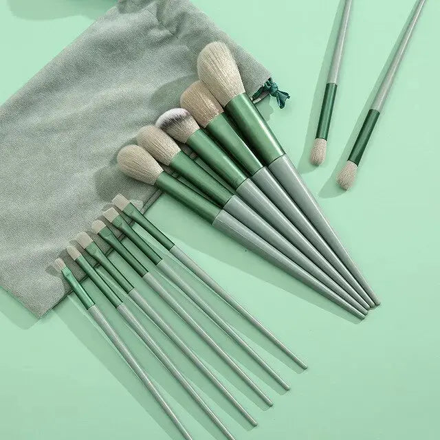 13 Peças de Pincéis de Maquiagem: Conjunto de Ferramentas de Beleza para Sombra, Base, Blush e Mais, com Bolsa Inclusa