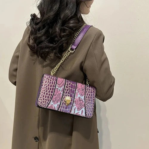 Bolsa de Ombro Elegante com Detalhes de Cabeça de Águia e Padrão de Cobra, Design de Emenda, Cadeia de Embreagem de Moda, Elegância Simples da Bolsa Transversal Pendular, Lançamento 2024