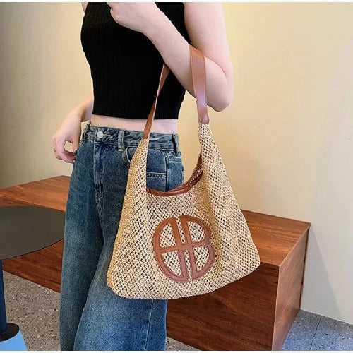 Sacolas de palha tecer para mulheres, trabalho manual oco, bolsas axilas de ombro na praia, grande capacidade, bolsas de tricô, nova moda