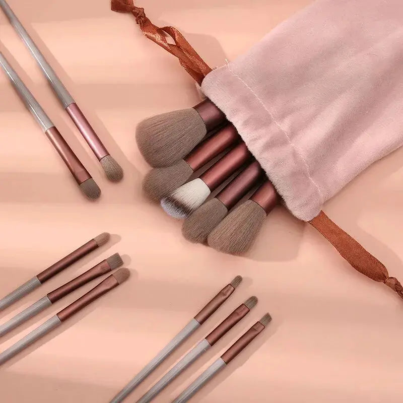 13 Peças de Pincéis de Maquiagem: Conjunto de Ferramentas de Beleza para Sombra, Base, Blush e Mais, com Bolsa Inclusa